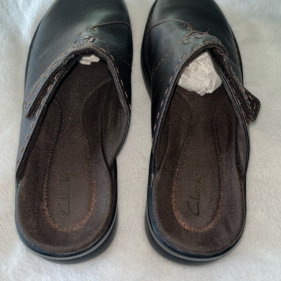 Clarks Shoes - Picture 7 of 11